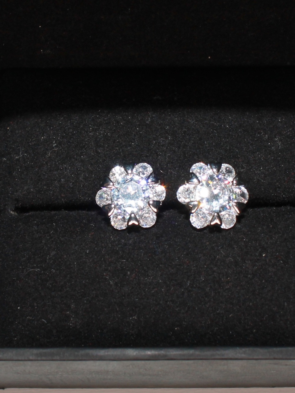 Swarovski Sparkling Crystal Flower Stud Earrings - White